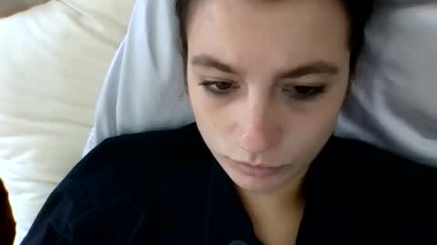 sierranovaa online show from April 2026 09:23:01 PM