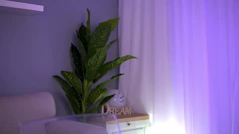 Maria online show from November 2025 11:21:02 AM