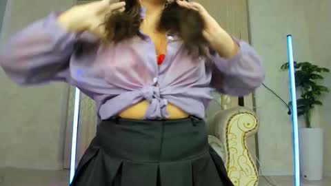 sikorasona online show from October 2025 06:08:02 PM