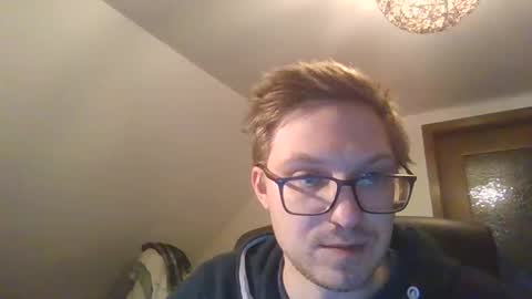 silent_control93 online show from December 2025 07:32:01 PM