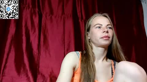 JULIANA online show from April 2026 07:53:01 PM