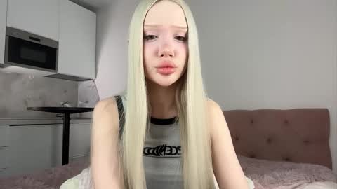 Snapshot of siliconepornstar chatting on October 2025 05:52:02 PM Diana online show from October 2025 05:52:02 PM