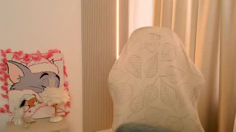 silk_ann online show from May 2026 04:29:01 AM