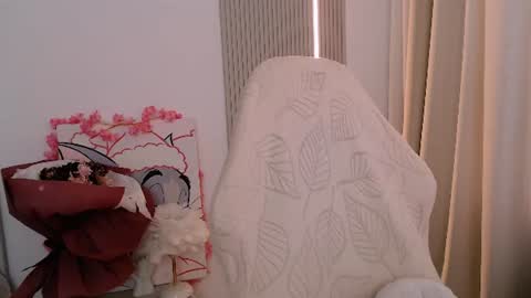silk_ann online show from June 2026 07:29:02 AM