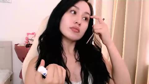 silk_ann online show from June 2026 02:01:01 PM