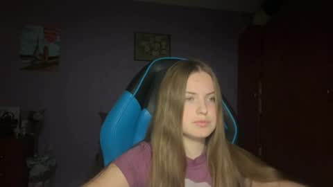 Erica online show from March 2026 06:19:02 PM