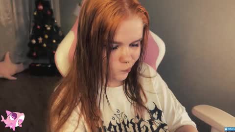 Snapshot of silkyfin chatting on March 2026 02:35:02 PM Nixie online show from March 2026 02:35:02 PM