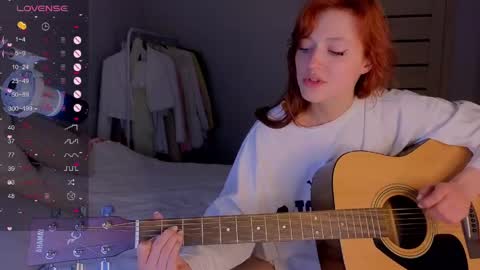 silly___woman online show from May 2026 06:49:02 PM