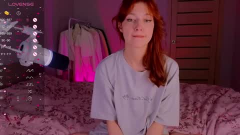 silly___woman online show from June 2026 07:37:02 PM