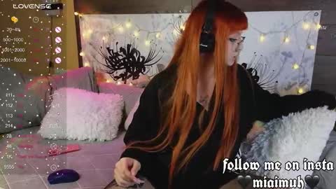 Snapshot of silly_soul chatting on November 2025 11:10:02 PM Mia online show from November 2025 11:10:02 PM