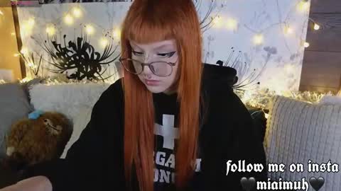 Snapshot of silly_soul chatting on December 2025 11:32:01 PM Mia online show from December 2025 11:32:01 PM