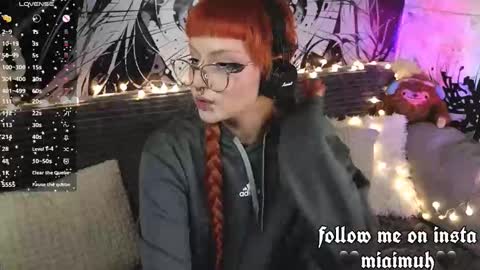 Snapshot of silly_soul chatting on February 2026 09:33:02 PM Mia online show from February 2026 09:33:02 PM