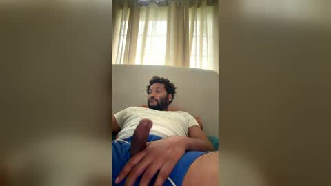 Snapshot of silmahicc chatting on May 2026 11:56:02 PM Silmahic online show from May 2026 11:56:02 PM
