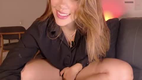 silavna249 online show from July 2026 12:24:01 AM