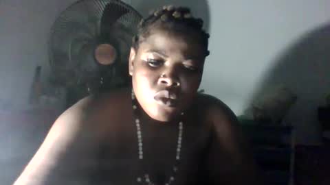 Snapshot of silver_baby06 chatting on May 2026 11:14:02 PM silver baby06 online show from May 2026 11:14:02 PM