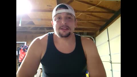 Snapshot of silverfox706 chatting on February 2025 10:25:01 PM Jay  Silverfox706 online show from February 2025 10:25:01 PM