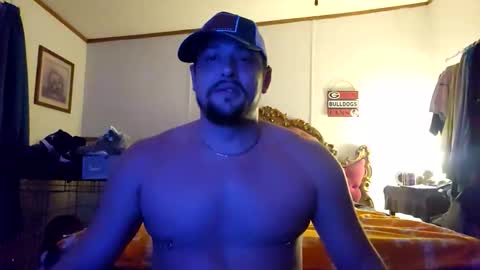 Snapshot of silverfox706 chatting on April 2026 05:27:02 AM Jay Silverfox706 online show from April 2026 05:27:02 AM