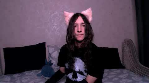 silvermuse online show from November 2025 05:21:02 AM