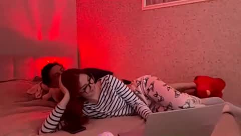 Snapshot of silvia998 chatting on March 2026 06:30:02 AM silvia998 online show from March 2026 06:30:02 AM