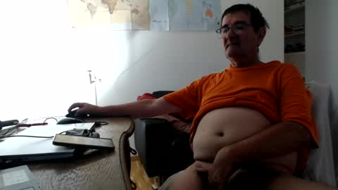 Snapshot of silvioausluzernch2 chatting on July 2026 06:44:01 AM silvioausluzernCH2 online show from July 2026 06:44:01 AM