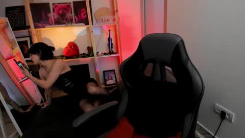 Wendy help me get get 69 likes  online show from February 2026 07:12:01 AM