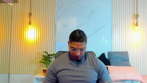 Snapshot of simeone_panda chatting on January 2025 11:38:02 AM simeone_panda online show from January 2025 11:38:02 AM