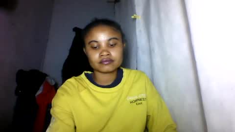 simirna98 online show from June 2026 09:57:01 PM