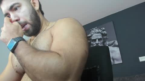 Snapshot of simon_leon01 chatting on January 2025 12:17:01 PM simon_leon01 online show from January 2025 12:17:01 PM