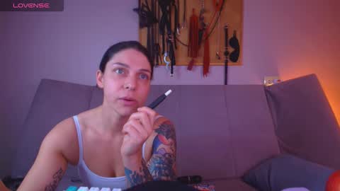 simona_moonshine online show from February 2026 08:09:02 PM