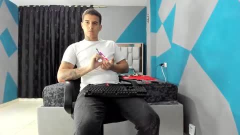 SIMON KELER online show from December 2024 04:58:02 AM