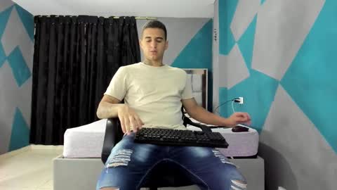 SIMON KELER online show from February 2025 08:53:02 PM