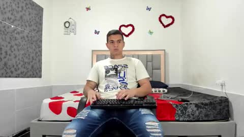 SIMON KELER online show from October 2025 11:52:01 AM