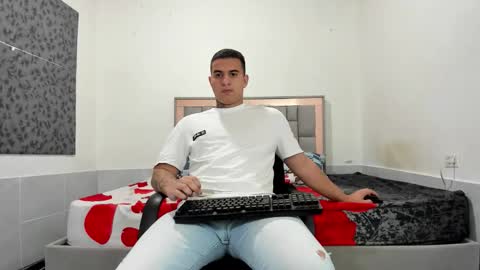 SIMON KELER online show from February 2026 12:07:01 AM