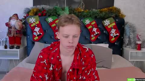 Snapshot of simonwarner chatting on January 2026 09:03:02 AM Simon online show from January 2026 09:03:02 AM