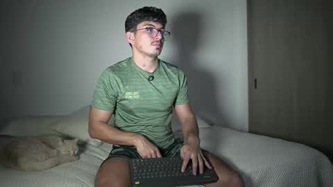 SIMOON online show from March 2026 02:02:01 AM