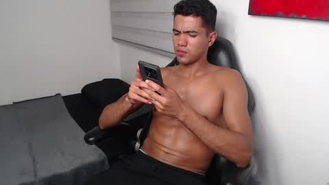 Andrey online show from February 2026 06:40:02 AM