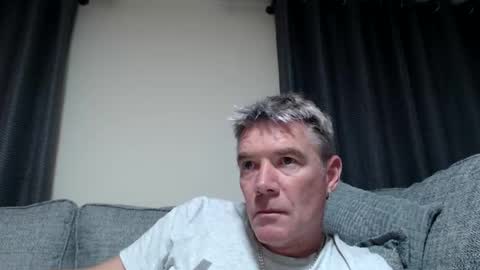 Ricky online show from October 2025 08:04:02 PM