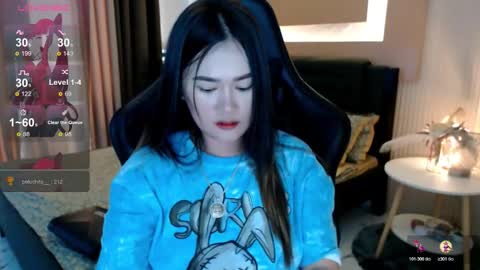 Adrianna Fowler online show from November 2025 01:49:02 AM