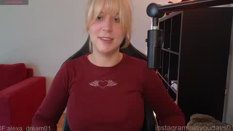 Snapshot of sinforyou_ chatting on March 2026 08:26:02 PM wwoooooooooooof online show from March 2026 08:26:02 PM