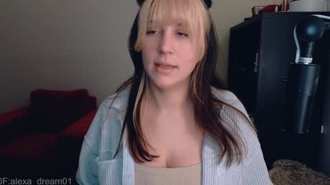 Snapshot of sinforyou_ chatting on March 2026 11:42:01 PM wwoooooooooooof online show from March 2026 11:42:01 PM