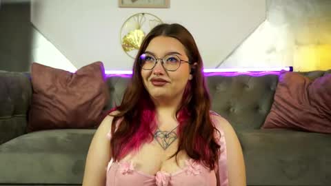 Snapshot of sinfull_angel chatting on June 2026 04:47:02 AM sinfull angel online show from June 2026 04:47:02 AM
