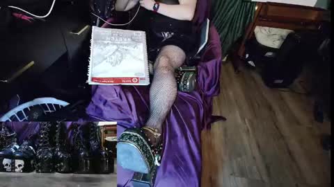 Sinstress hemlock online show from April 2026 04:18:01 AM