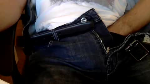 Alex online show from October 2025 08:34:02 AM