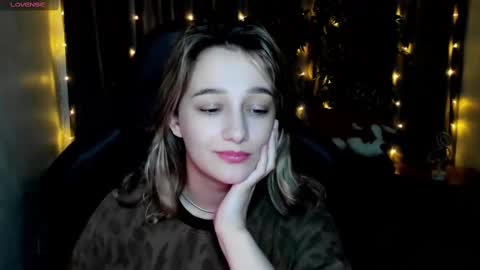 Sinty Noria online show from March 2025 07:38:02 AM