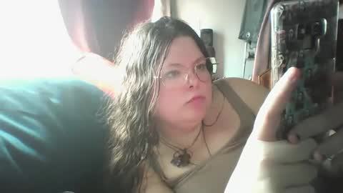 Siofra online show from March 2025 06:08:02 PM