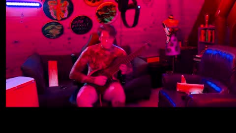 Snapshot of siphonophorslaysstrings chatting on May 2026 04:52:01 AM Unbridledfuckingcrazy online show from May 2026 04:52:01 AM