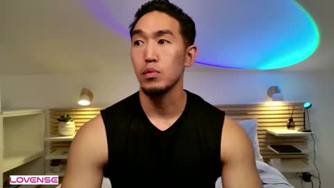 Snapshot of sir_teo chatting on May 2026 02:55:02 PM SIR TEO online show from May 2026 02:55:02 PM