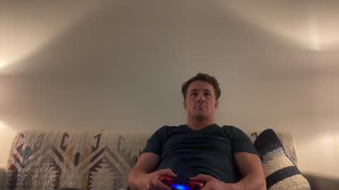 Snapshot of sirbubblesworth chatting on December 2024 02:16:01 AM sirbubblesworth online show from December 2024 02:16:01 AM