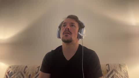 Snapshot of sirbubblesworth chatting on January 2025 02:36:01 AM sirbubblesworth online show from January 2025 02:36:01 AM