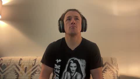 Snapshot of sirbubblesworth chatting on February 2025 12:17:01 AM sirbubblesworth online show from February 2025 12:17:01 AM